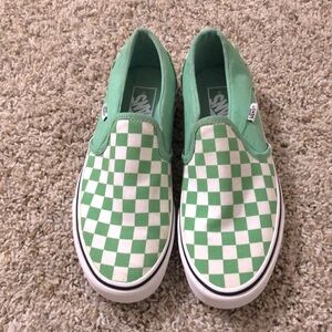 Womens New Vans green checkered size 8 Slip on